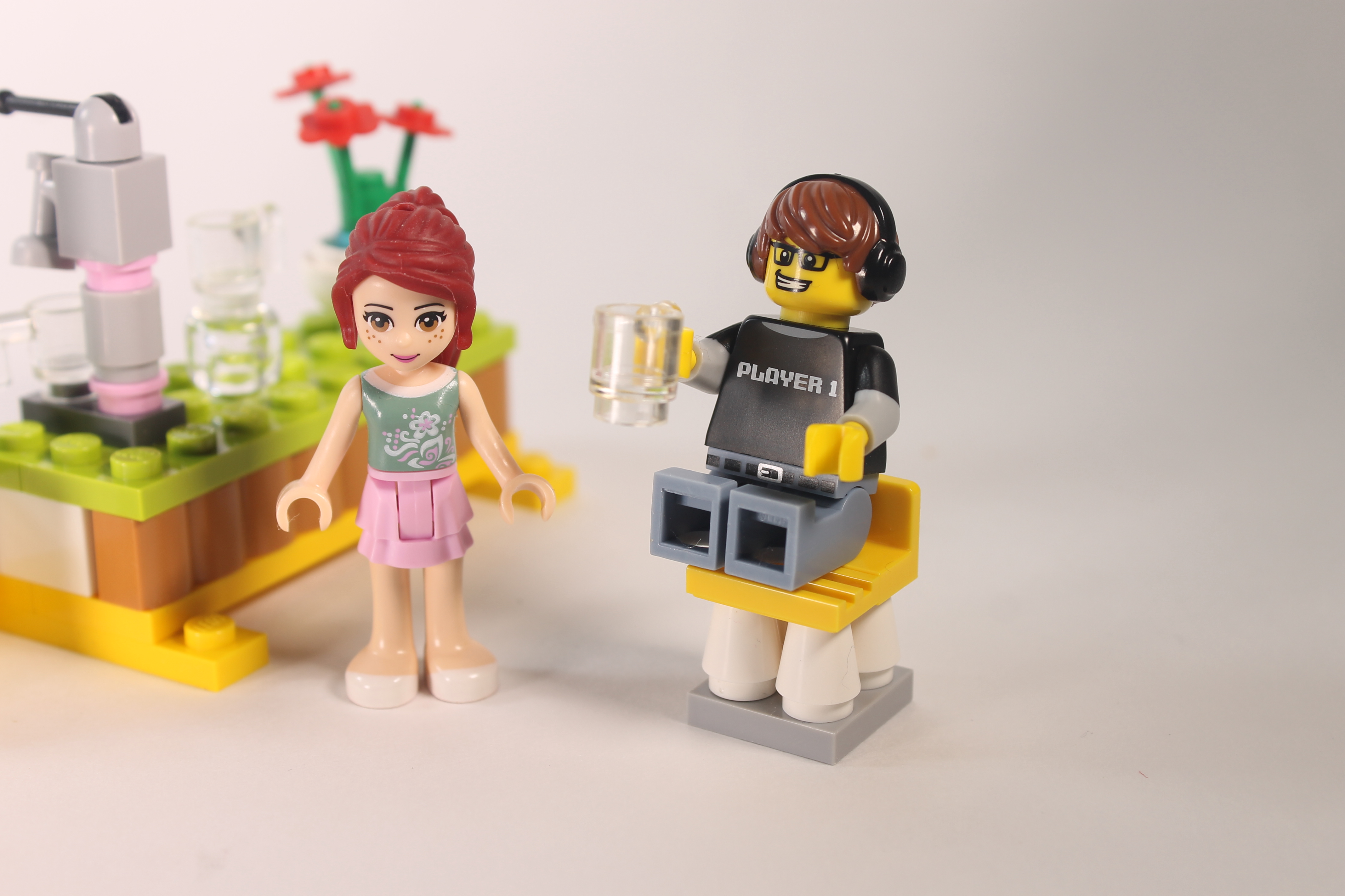 binding amme Minister LEGO Friends Mia's Lemonade Stand (41027) | Brick Radar